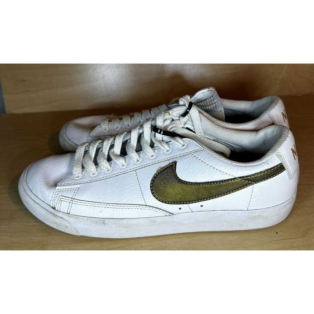 Nike Blazer Low Premium White Metallic Gold BQ7460-10 B Grade Sz Men 8.5